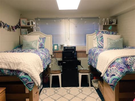 colleges in arizona with dorms